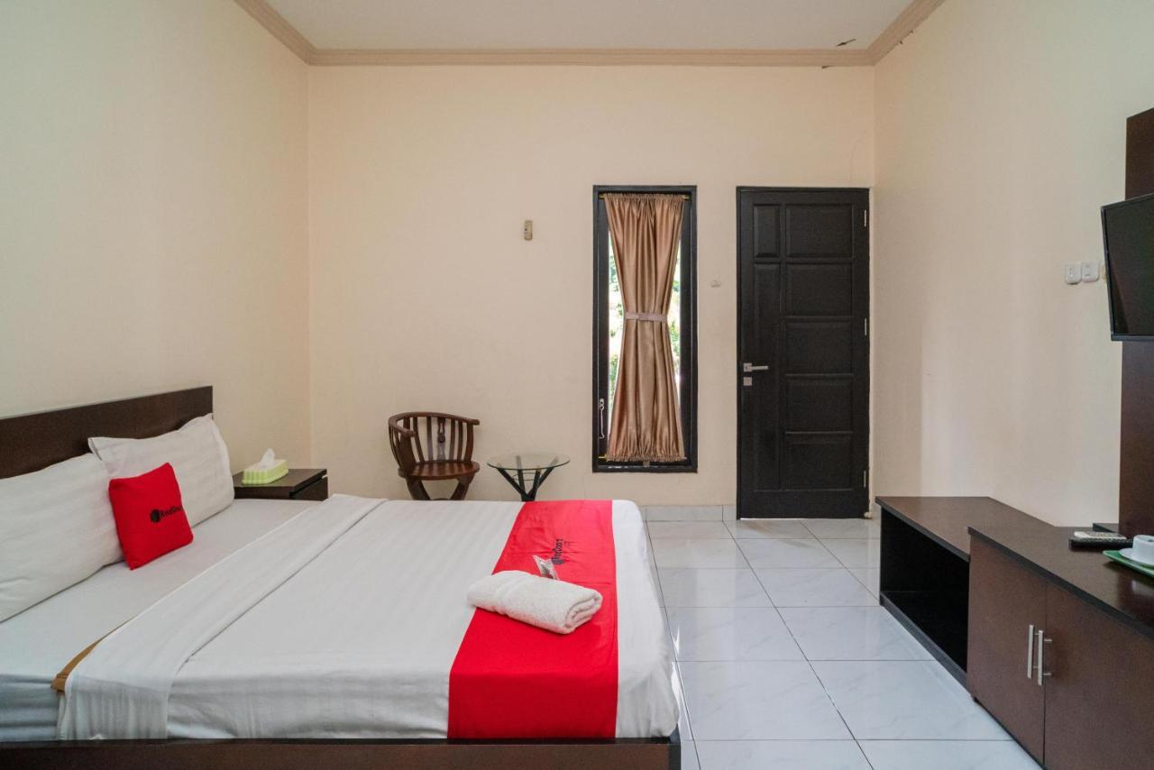 Reddoorz @ Wisma Pangrango Palangka Raya Exterior foto