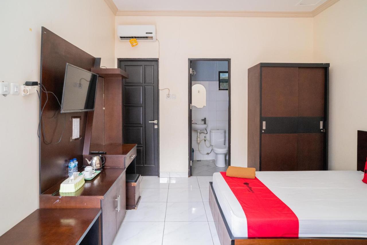 Reddoorz @ Wisma Pangrango Palangka Raya Exterior foto