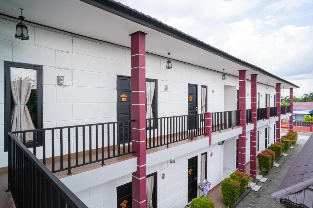 Reddoorz @ Wisma Pangrango Palangka Raya Exterior foto